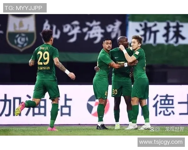 以换人为核心推动球队战略调整探索球员轮换与战术变革的深度分析